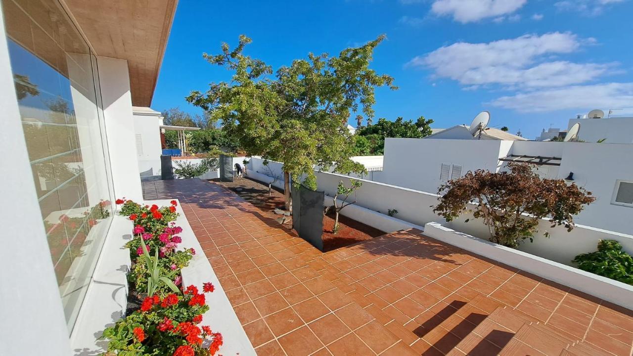 Casa Costa Volcan Teguise  Exterior photo